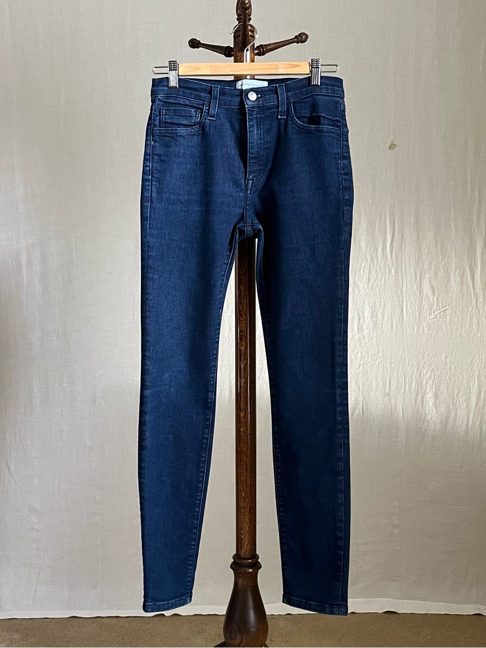 INDUSTRY STANDARD NY - Skinny Straight Pure Indigo Jeans - 29 runs small